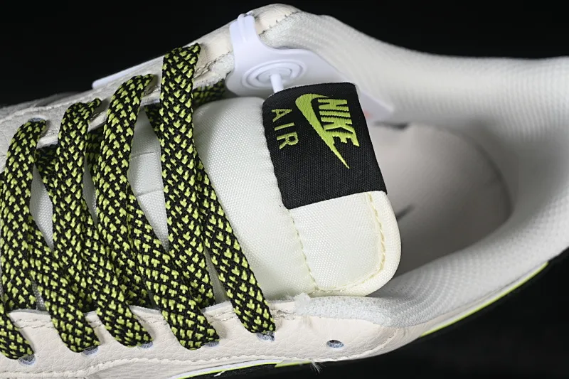 All Categories Nk Air Force 1 Air Force Series Nk Air Force 1 Low Air Force Low Nike Air Force 1'07 Low Co-branded Beige, Black and Green Air Force 1 Low-top Casual Sneakers QW5836-023